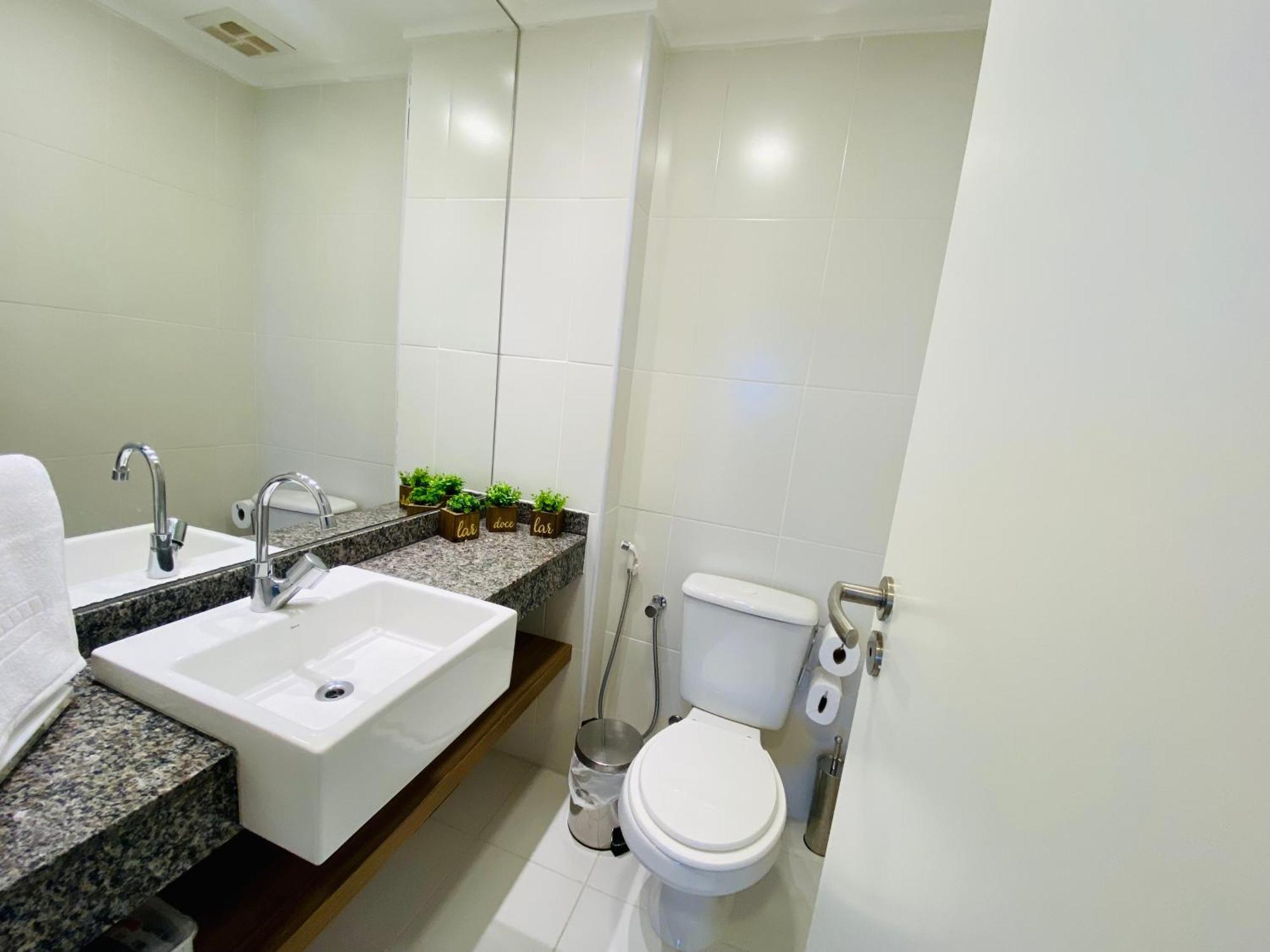 Maravilhoso! 2 Suites! Sua Casa, No Prime! Wi-fi De 500 Mbps! Apartment *